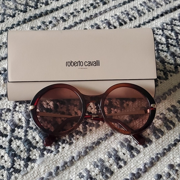 Roberto Cavalli sunglasses main image 4
